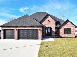 2099 N Riva Ridge Ct, Springfield, MO 65802