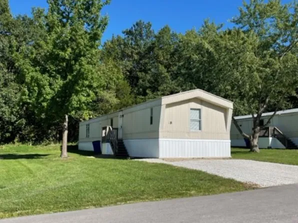 18 Fox Haven Dr, Warrenton, MO