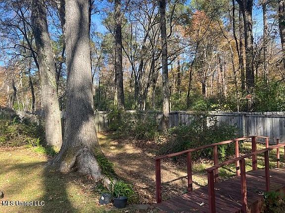 2nd image of 177 Woodland Dr