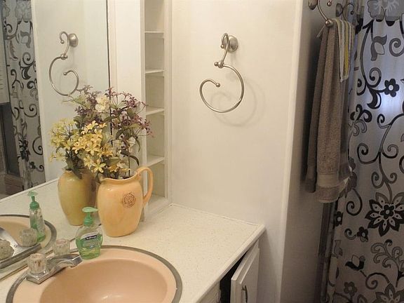 5th image of 11662 N Ham Ln Spc 47