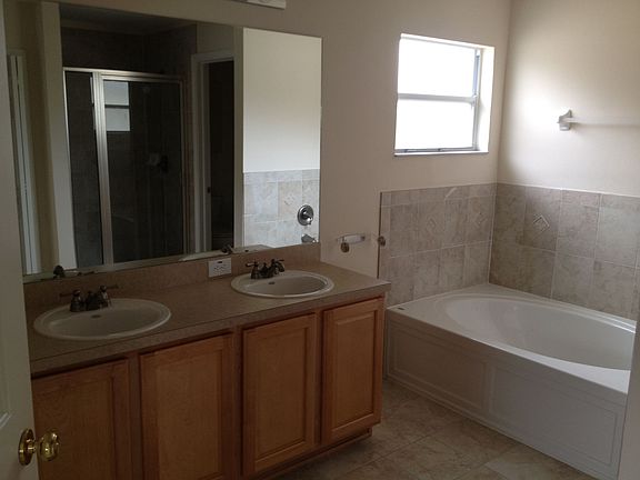 2nd image of 31041 Stone Arch Ave
