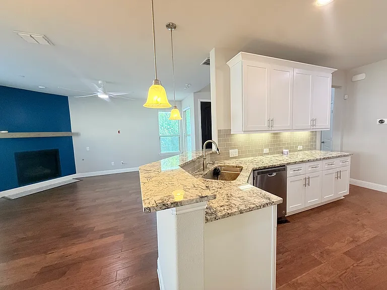 6300 Hermosa Dr — Photo 23