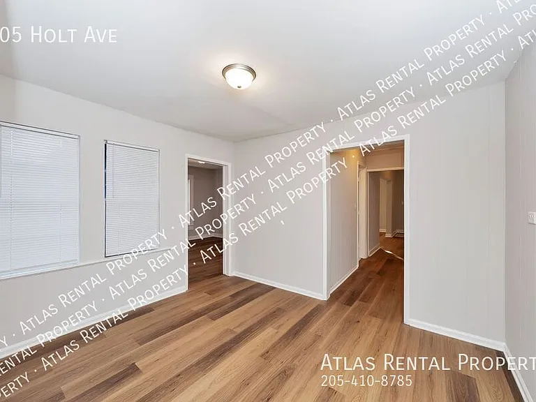 105 Holt Ave — Photo 18