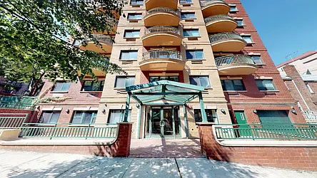 Rented by Metro Garden Realty NYC