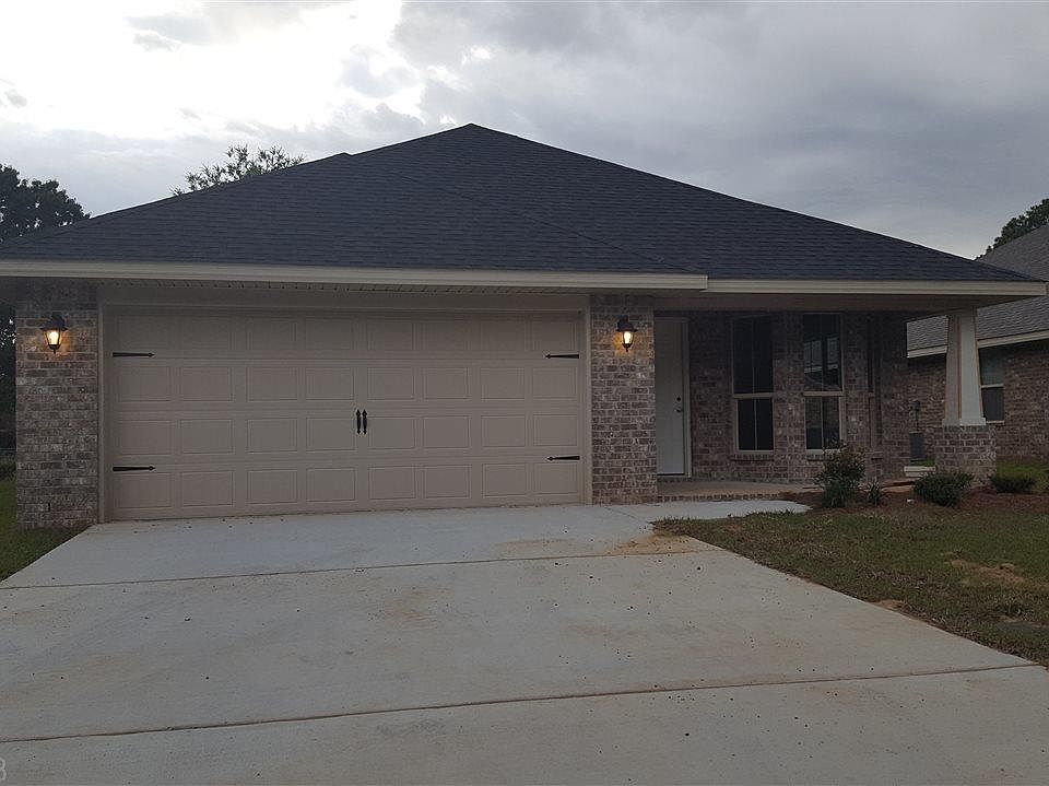 2nd image of 1709 Firefly Ln