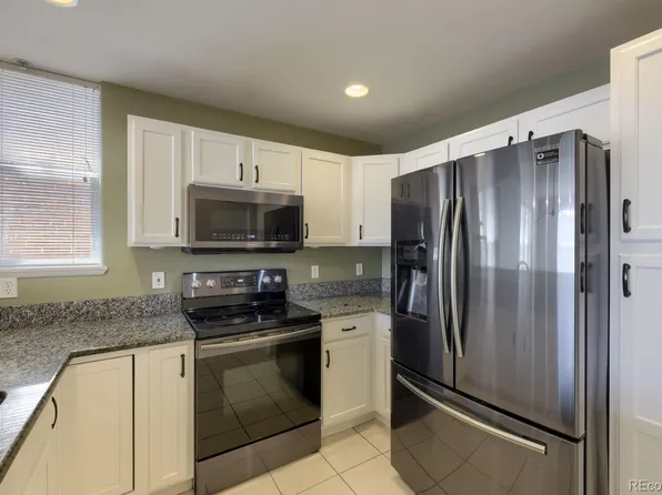 1727 N Pearl St APT 204, Denver, CO 80203