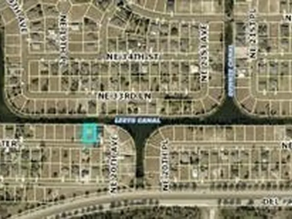 1925 NE 33rd Ter, Cape Coral, FL 33909