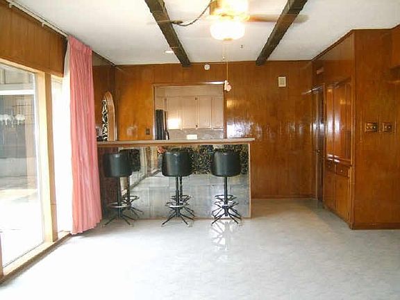 5th image of 2441 Annglen Dr