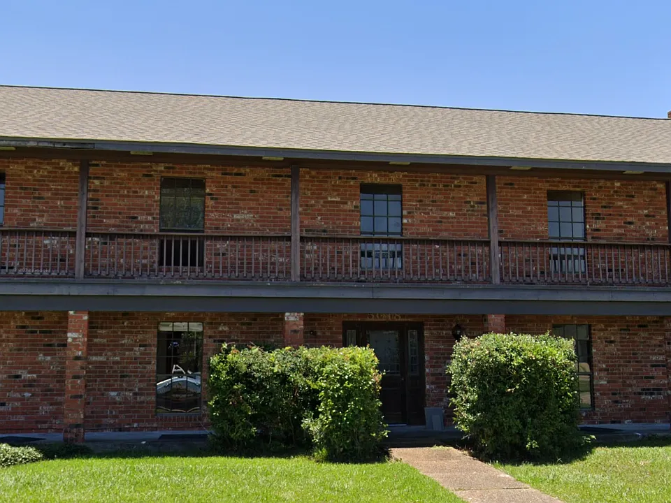5018 Desoto St #C