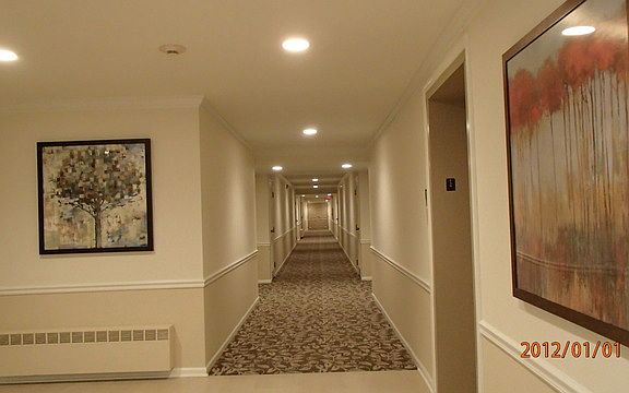 4th image of 2000 Chestnut Ave Unit 311