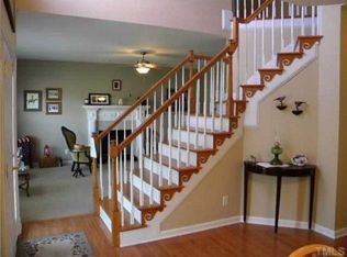 170 Amsterdam Dr, Clayton, NC 27527