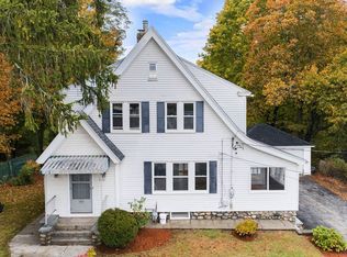 589 Sunderland Rd, Worcester, MA 01604