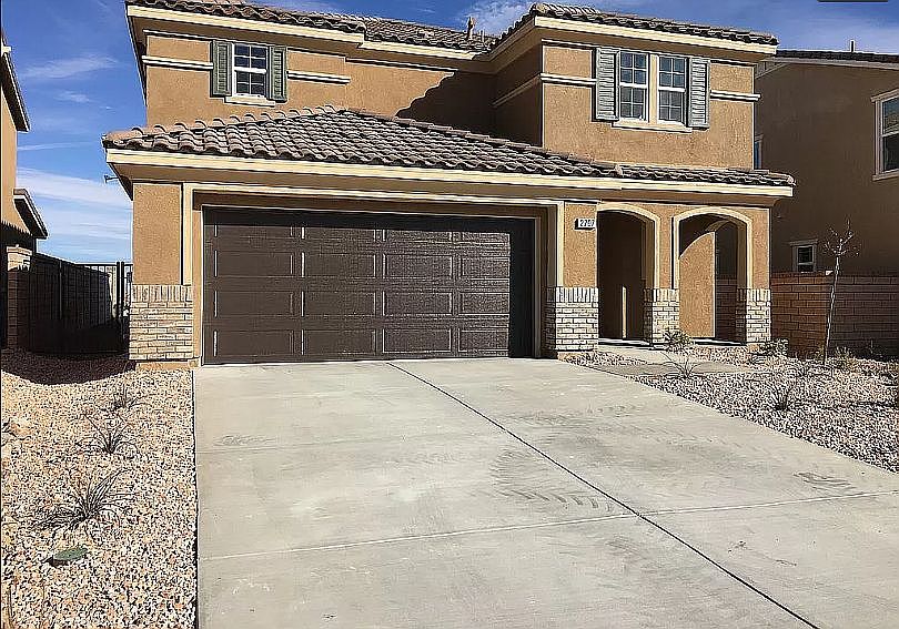 1st image of 2707 Goldenrain St