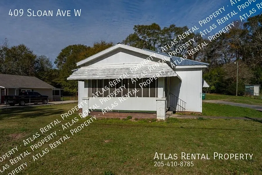 Roomy & Renovated 4BR Home at a Great Price! — Photo 1