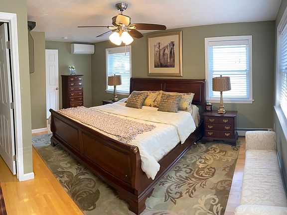 Master Bedroom...relax!