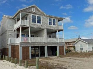 1031 Ocean Ave, Fernandina Beach, FL 32034