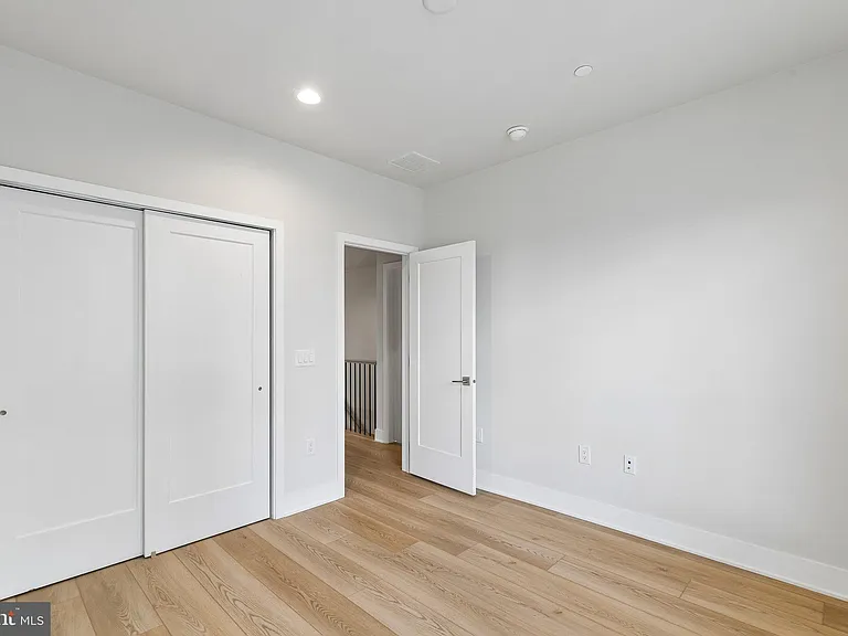 2160 Northbank Pl #166 — Photo 23