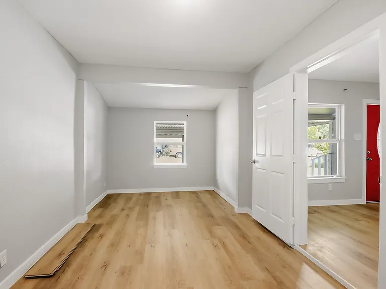 10430 Wiggins St — Photo 14