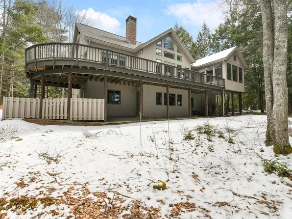71 Greensward Drive, Grantham, NH 03753
