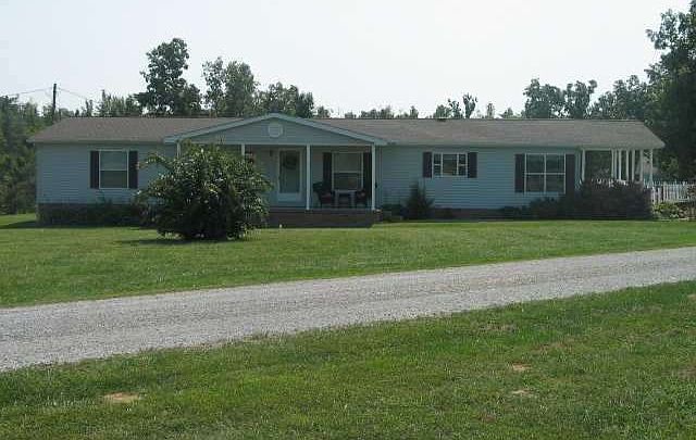 Front of home private drive 