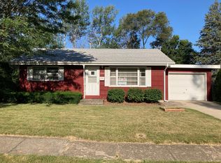 309 Village Dr, Ames, IA 50014