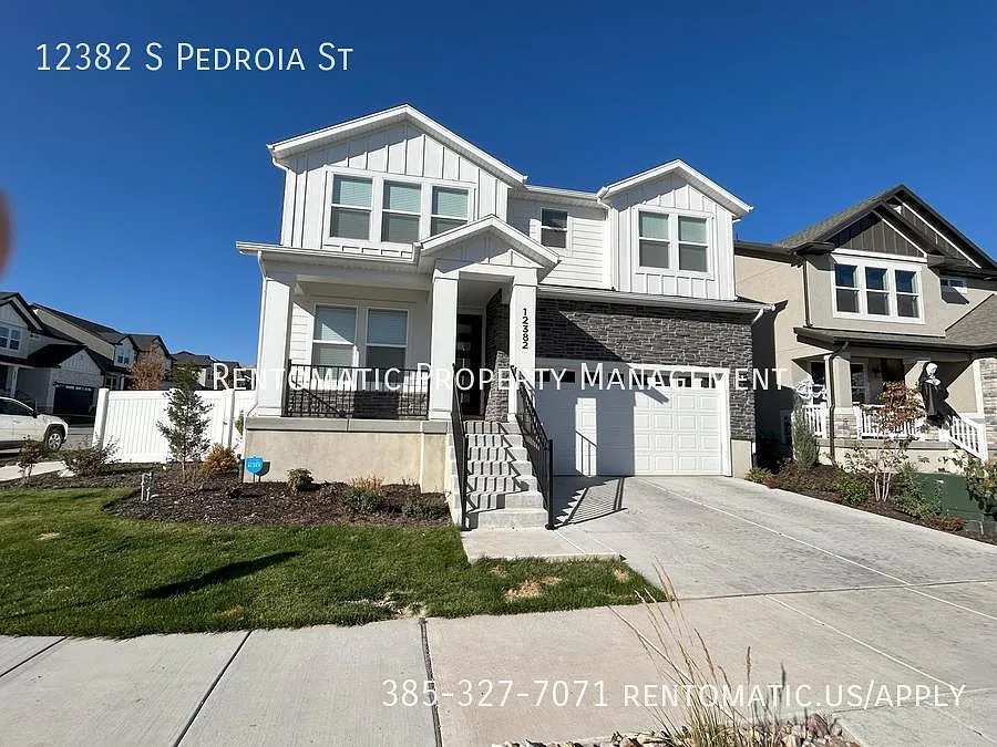 3 bed, 3400 sqft, $2,925 — Photo 3