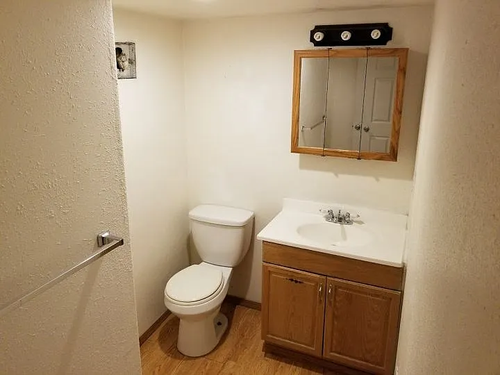 215 Orchard Ln #E — Photo 6
