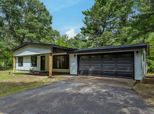 6050 Wildwood Lake Cir, Rhinelander, WI 54501