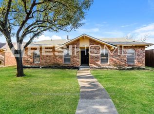 2917 Rolling Hills Dr, Carrollton, TX 75007