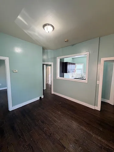 244 Smith St #A Photo 1