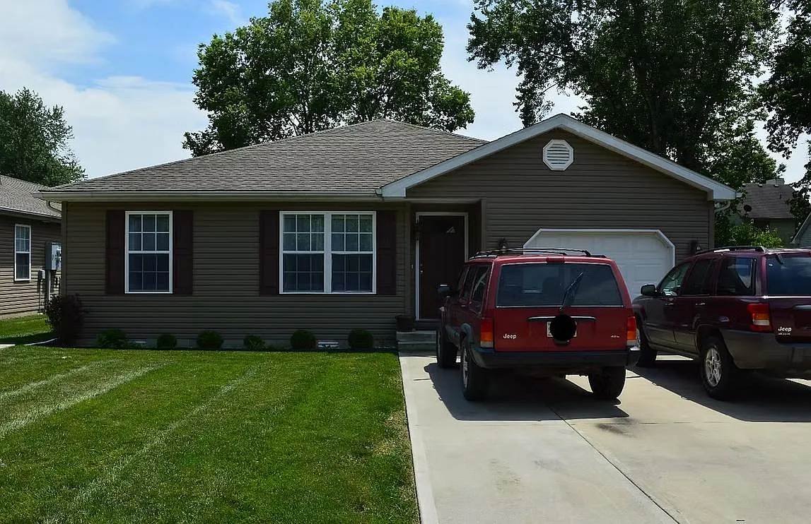 3208 Putnam St. — Photo 3