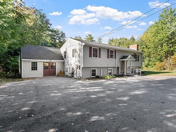4th image of 45 Williamsville Rd