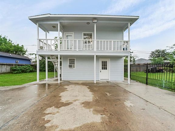 2nd image of 10115 Irvington Blvd #B