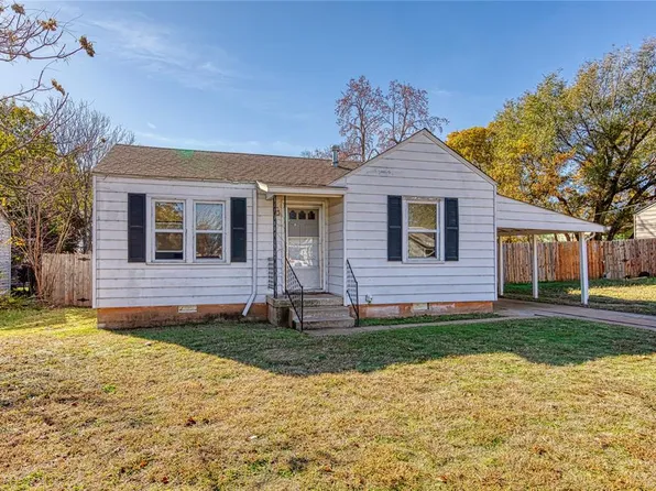 414 W 8th St, Elk City, OK 73644