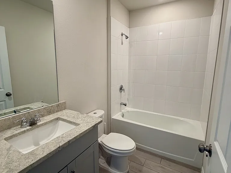 335 Sarah Nicole Way — Photo 3