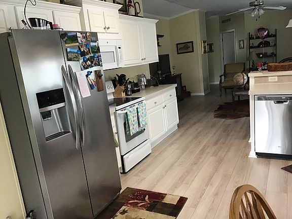 5th image of 1157 SW 117th Way