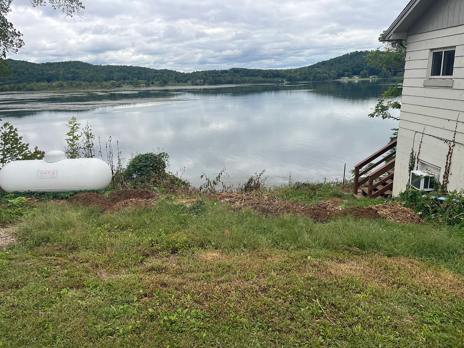 2 bed, 1100 sqft, $2,000 — Photo 2