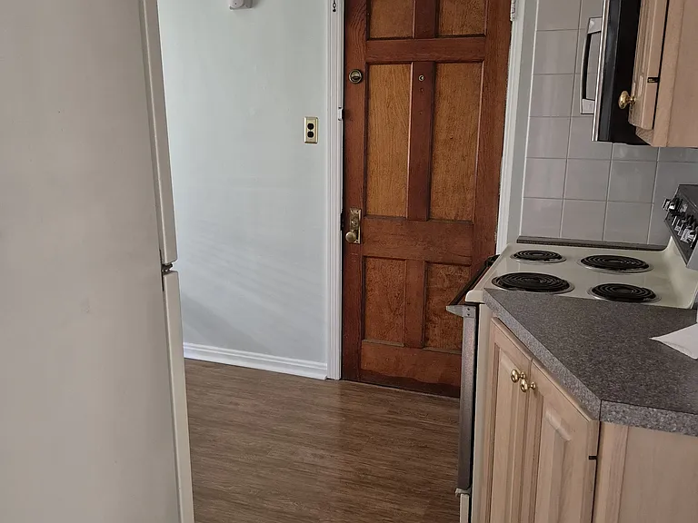 5550 Ridge Rd #2 — Photo 6