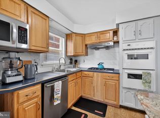 9766 Hilspach St, Philadelphia, PA 19115