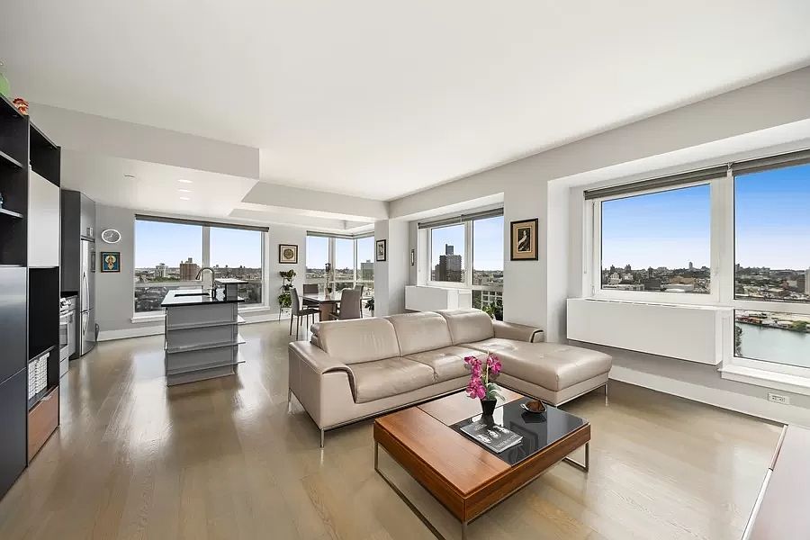 1st image of 440 Kent Ave APT 20E
