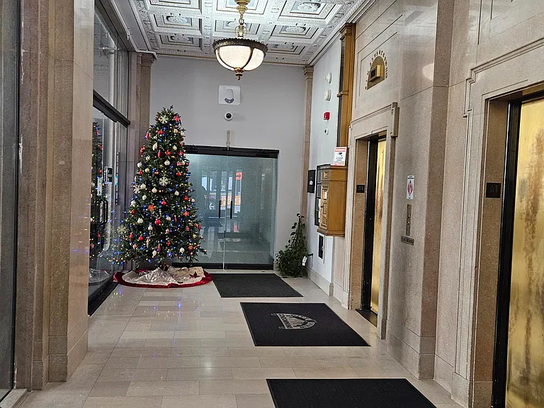 Entry Lobby