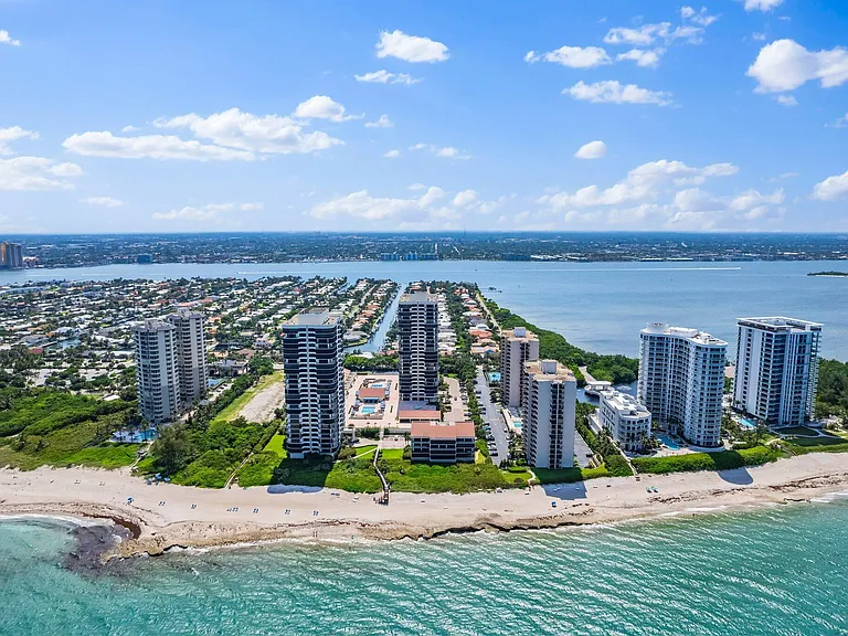 4000 N Ocean Dr #703 — Photo 60