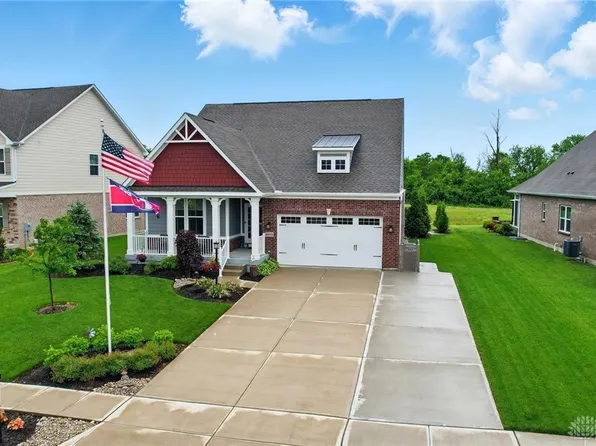 9777 Winding Creek Blvd, Centerville, OH 45458