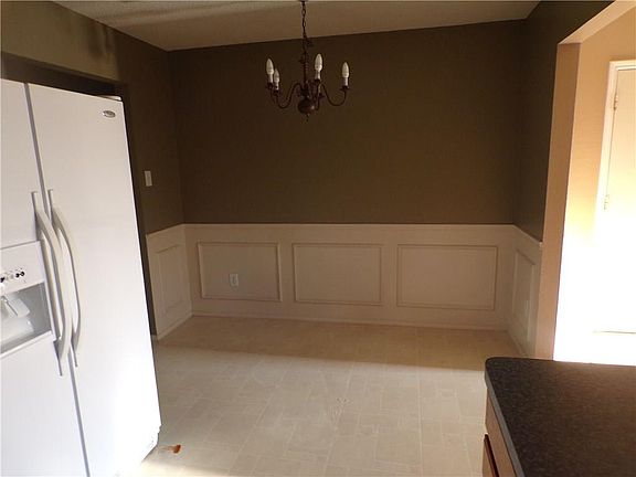 5th image of 8136 Dripping Springs Dr