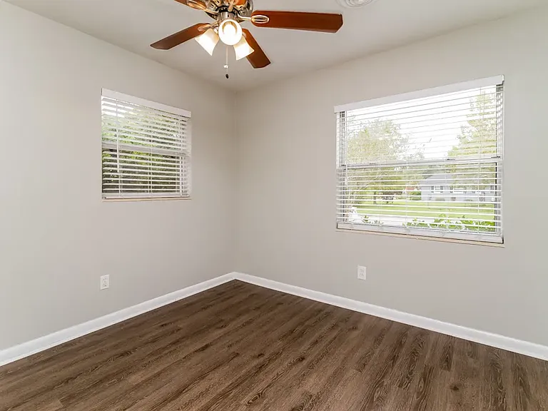 3326 Bougainvillea Dr — Photo 7