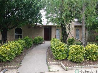 1521 Camelia Dr, Lewisville, TX 75067