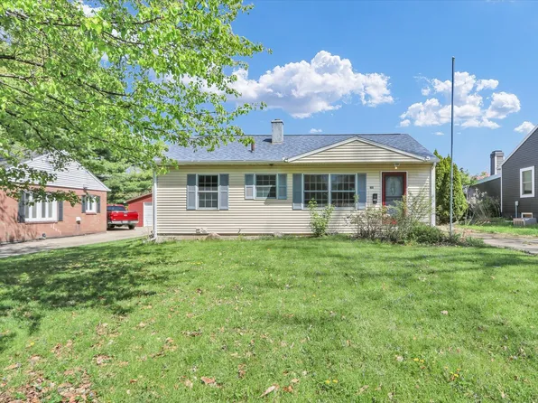 1108 Eastern Dr, Urbana, IL 61801
