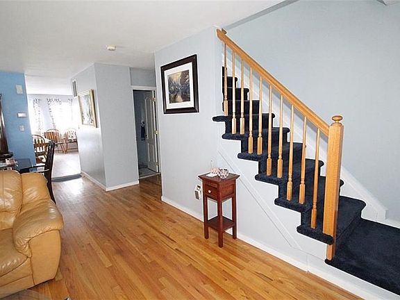 3rd image of 6604 Avenue M