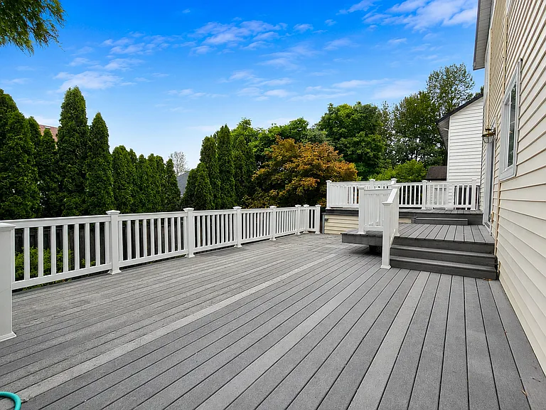 7636 SW Leland Dr — Photo 16