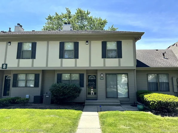 24626 Primrose Ln, Southfield, MI 48033